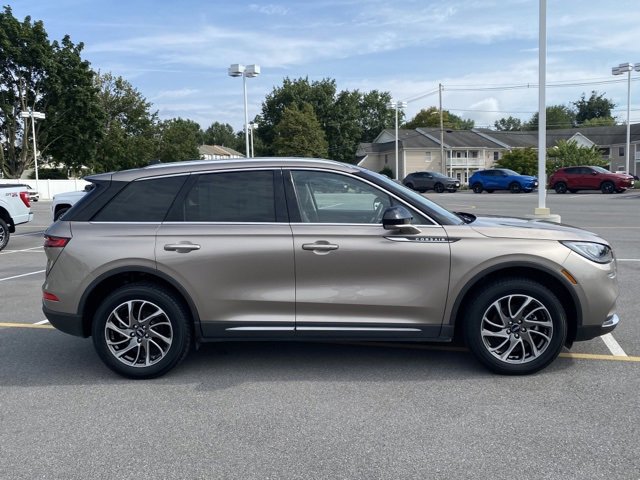 Used 2020 Lincoln Corsair AWD w/ Equipment Group 101A image 6