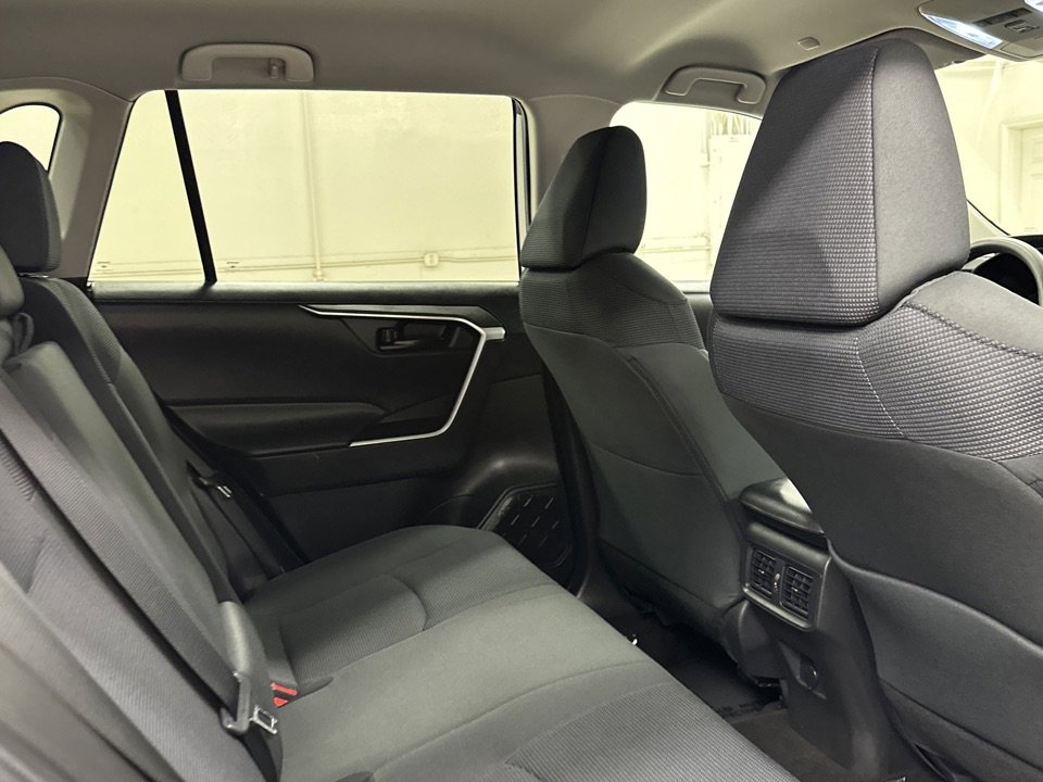 Used 2023 Toyota RAV4 LE image 20