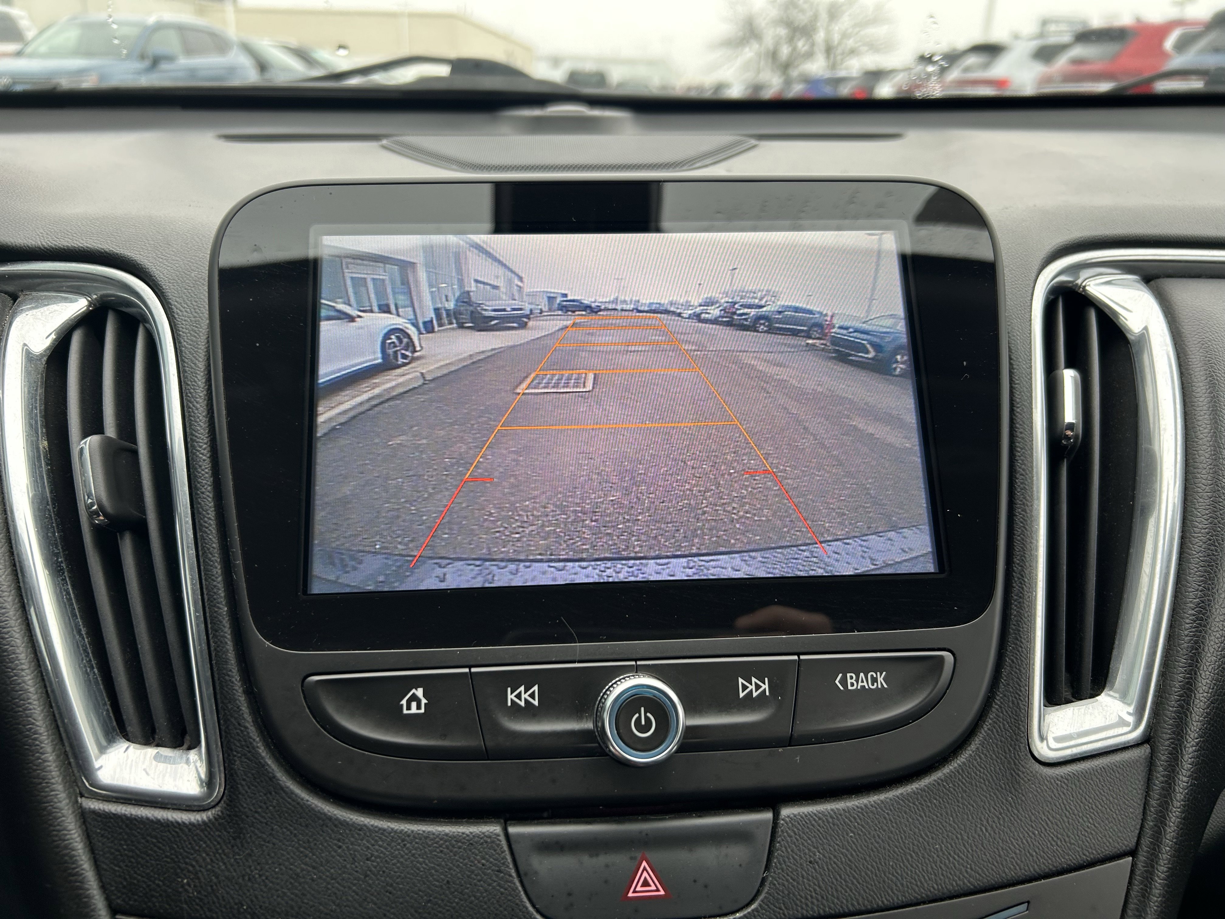 Used 2016 Chevrolet Malibu LT w/ Leather Package image 22