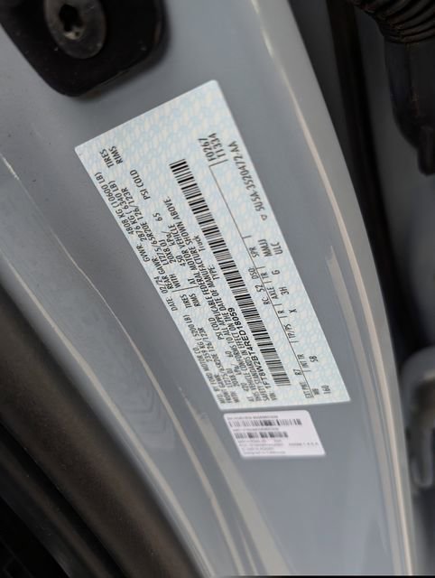 Used 2024 Ford F250 Lariat w/ Sport Appearance Package AWD/4WD image 39