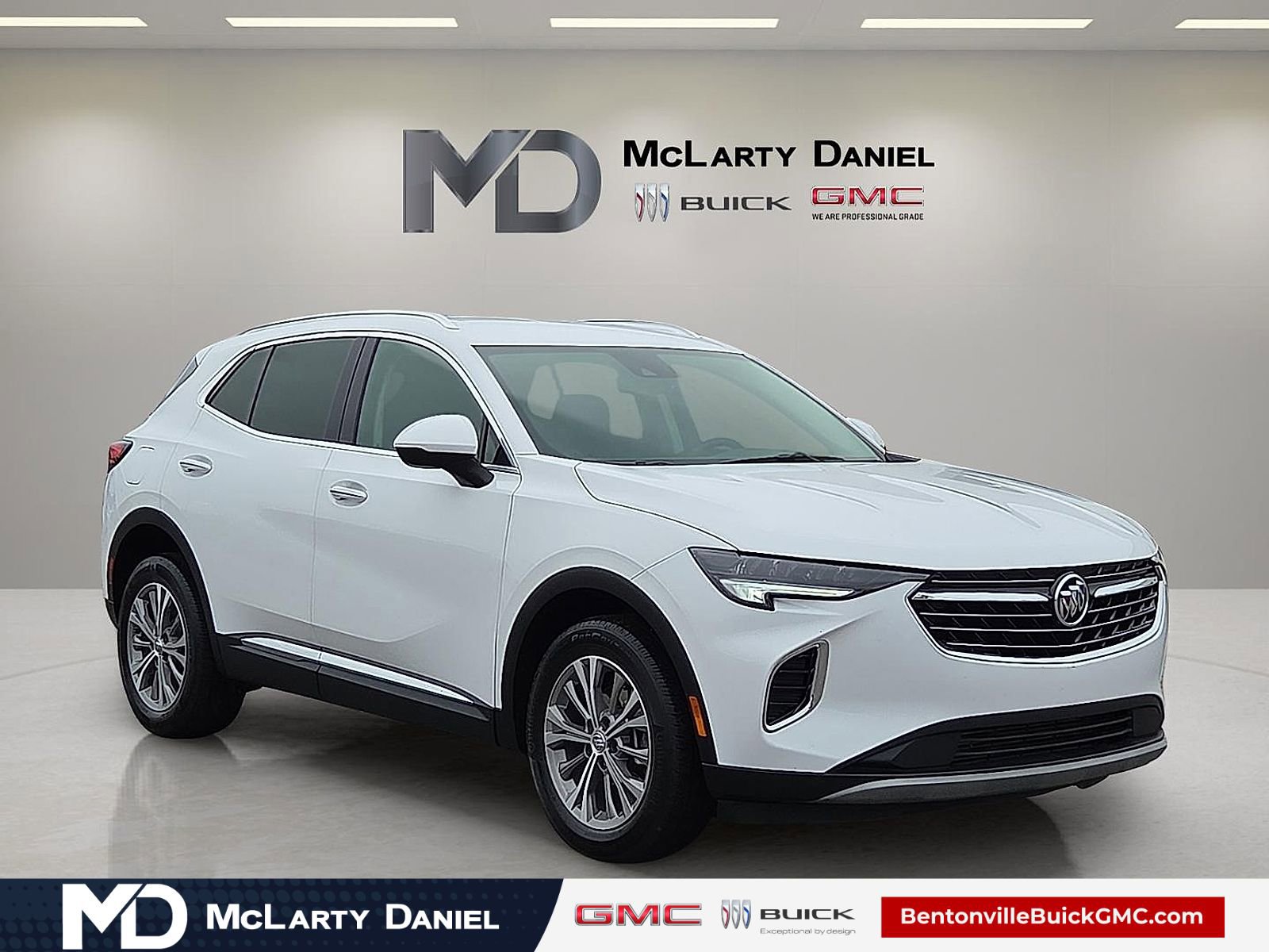 Used 2023 Buick Envision Preferred image 1