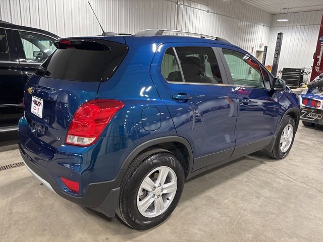 Used 2020 Chevrolet Trax LT w/ Driver Confidence Package AWD/4WD image 13