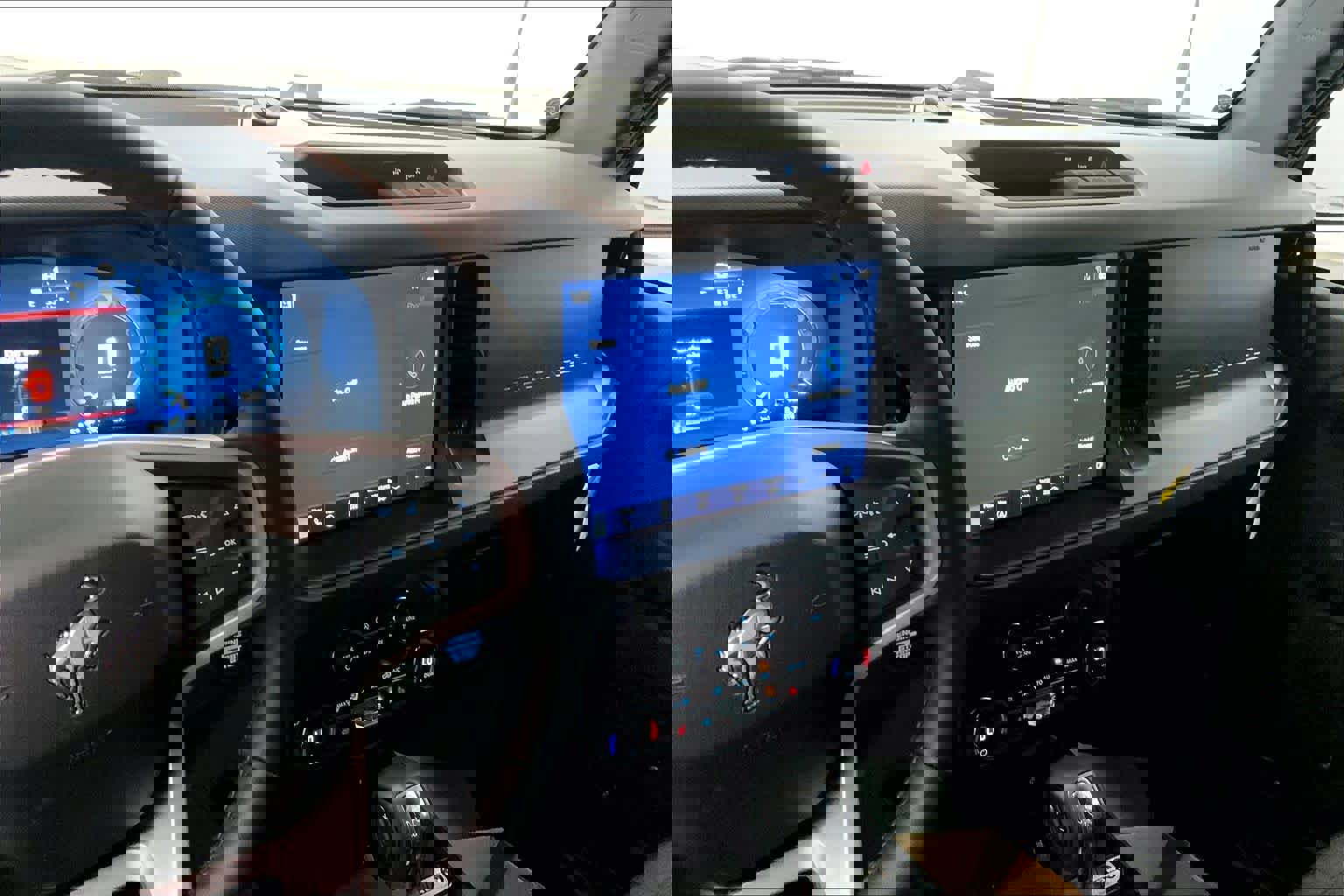 New 2025 Ford Bronco Big Bend image 5