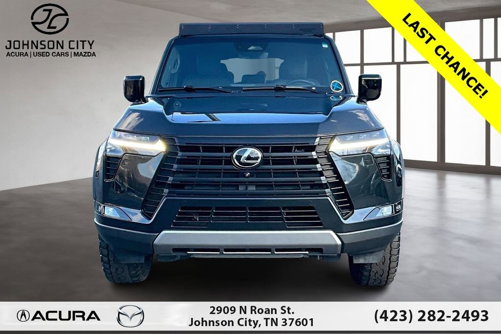 Used 2024 Lexus GX 550 550 Overtrail image 3