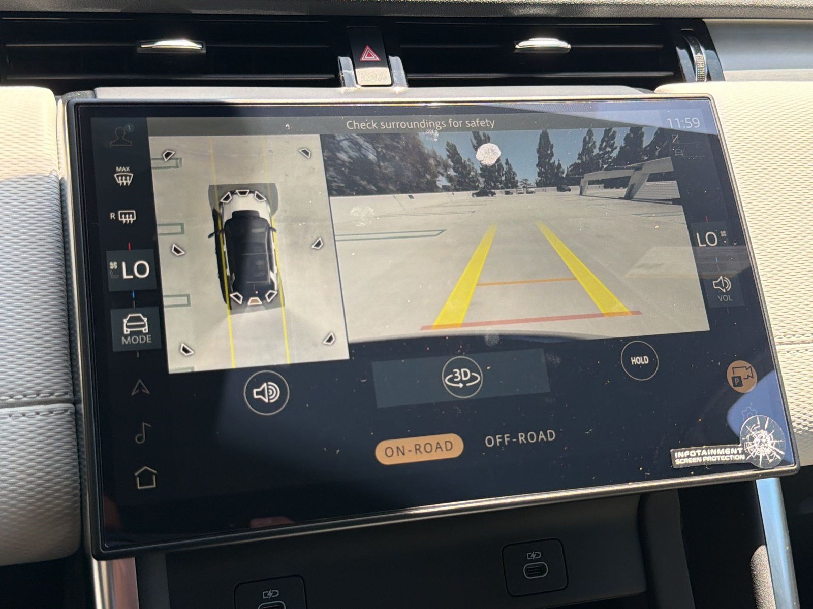New 2026 Land Rover Discovery Sport Landmark AWD/4WD image 20