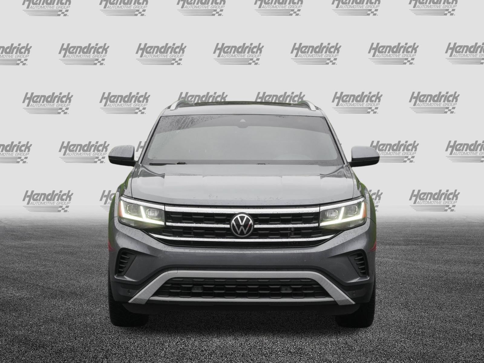 Used 2021 Volkswagen Atlas Cross Sport SEL AWD/4WD image 3