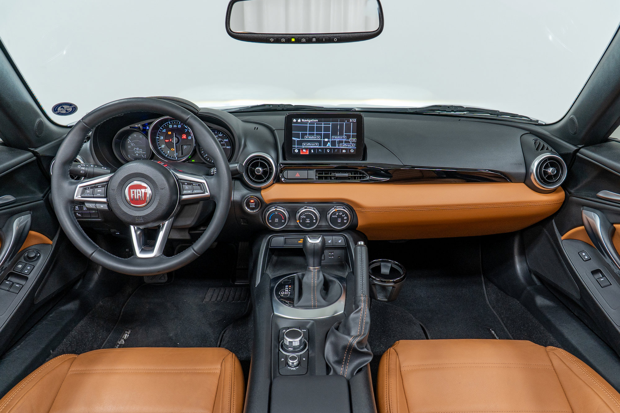 Used 2018 FIAT 124 Spider Lusso w/ Convenience Group image 16