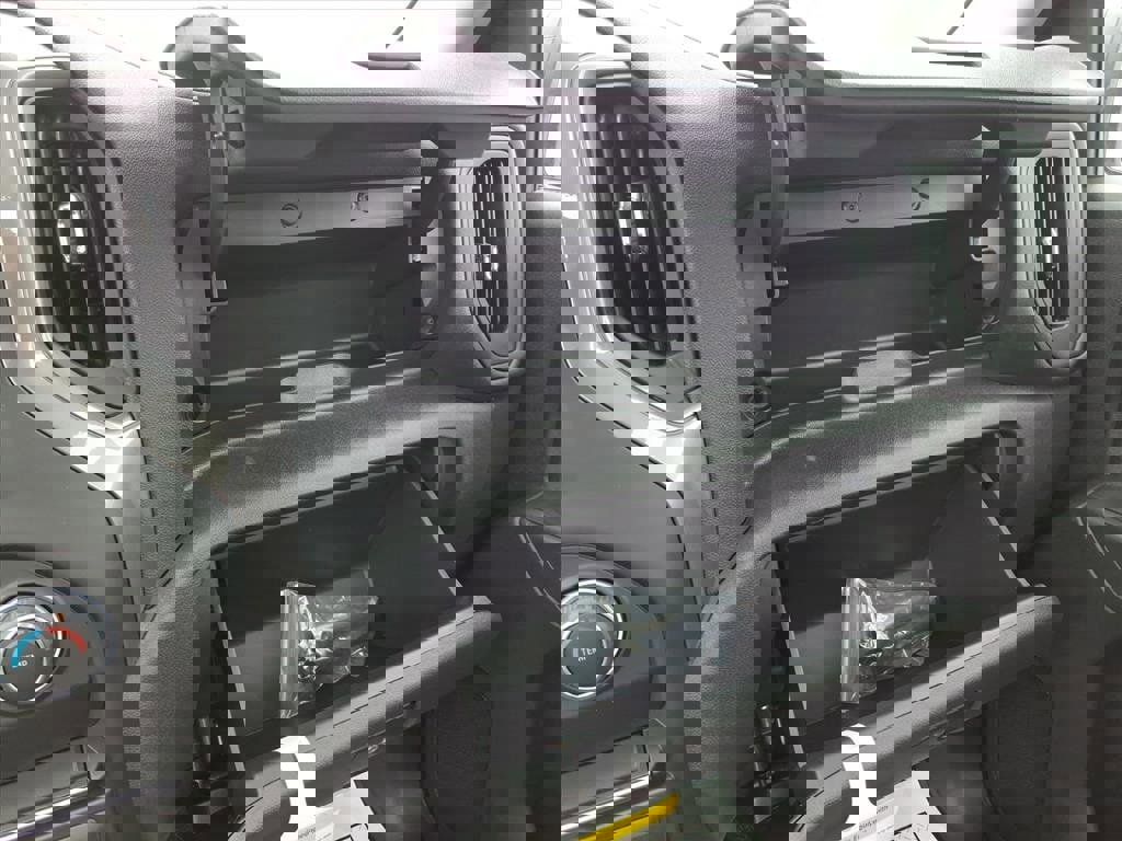 New 2026 Chevrolet Silverado 1500 W/T image 21