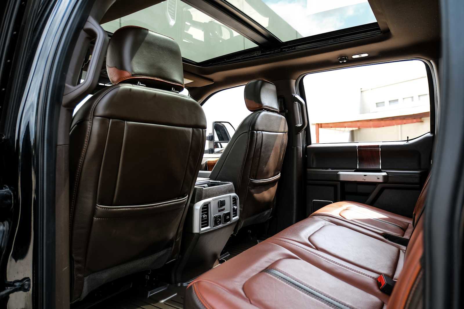 Used 2022 Ford F250 King Ranch w/ King Ranch Ultimate Package image 38