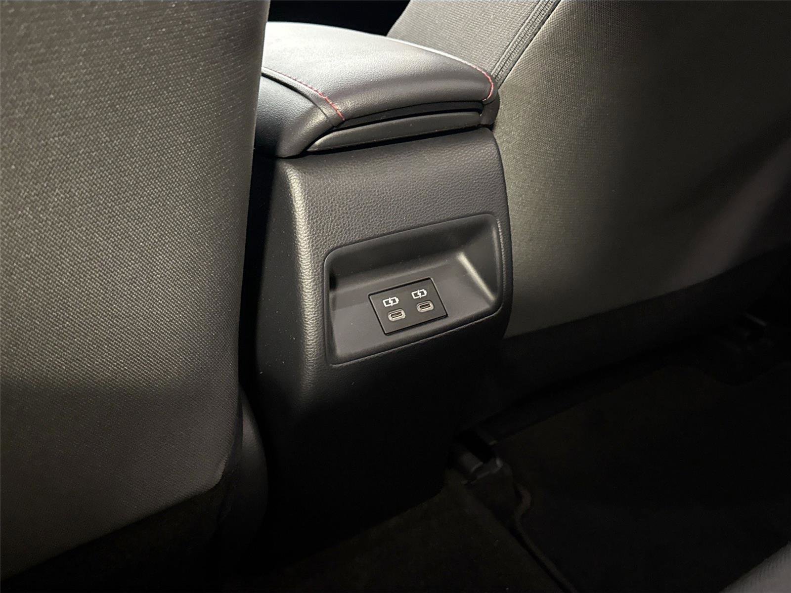 Certified 2024 Toyota Corolla SE image 31