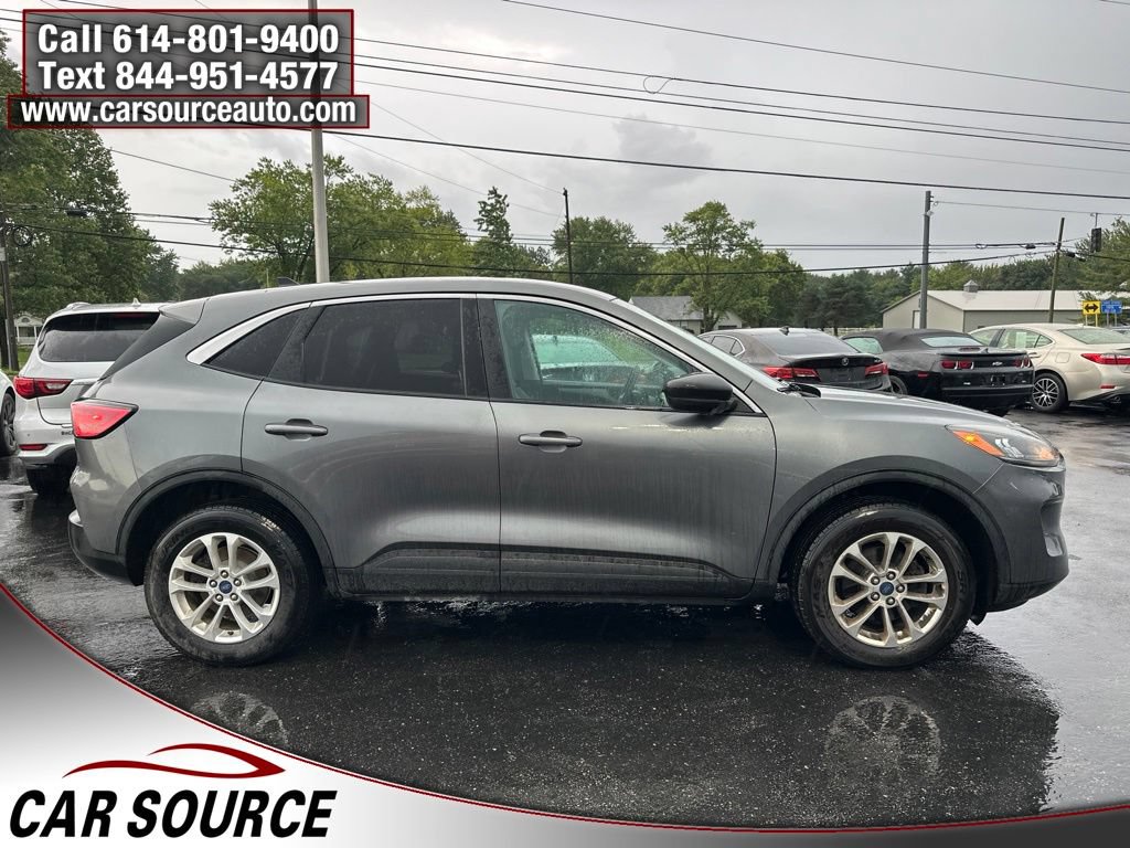 Used 2022 Ford Escape SE w/ Cold Weather Package AWD/4WD image 10
