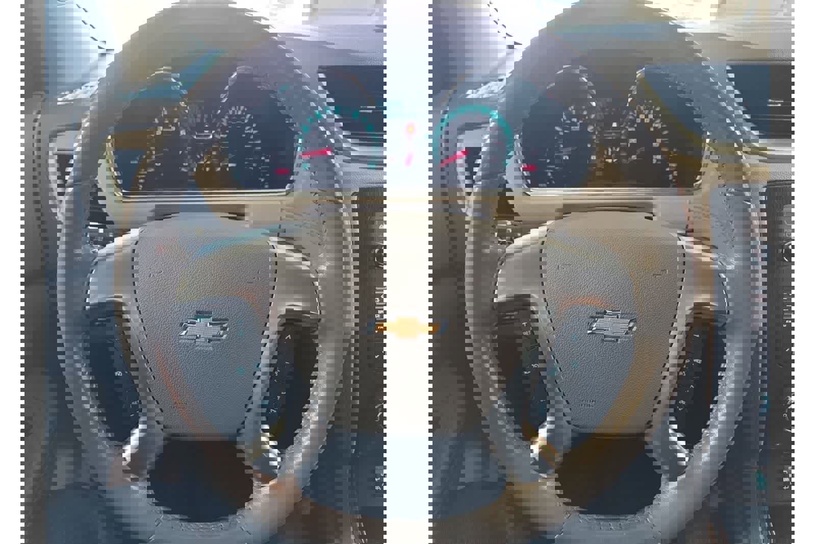 Used 2016 Chevrolet Traverse LT image 25