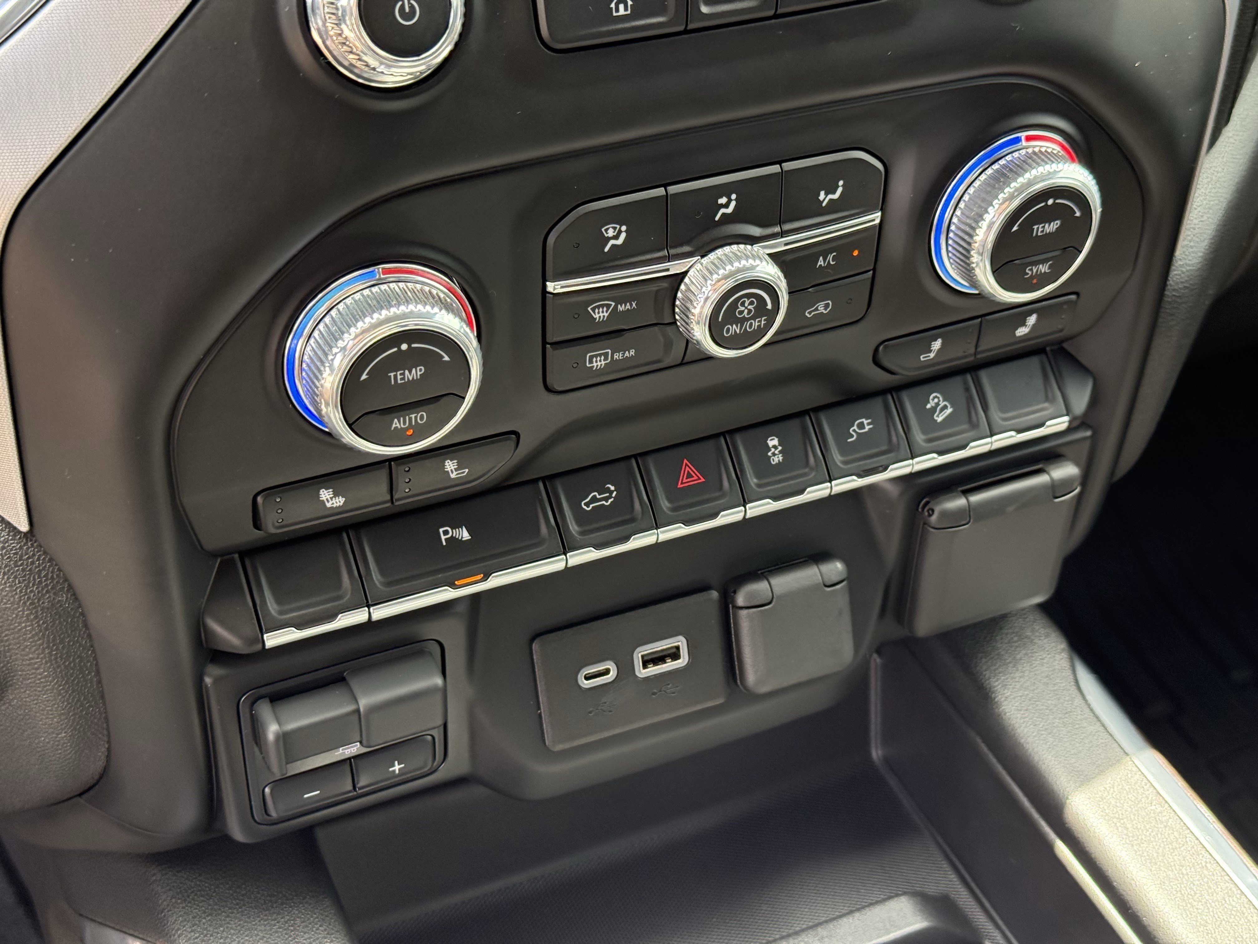 Used 2022 GMC Sierra 1500 Elevation w/ Preferred Package AWD/4WD image 21