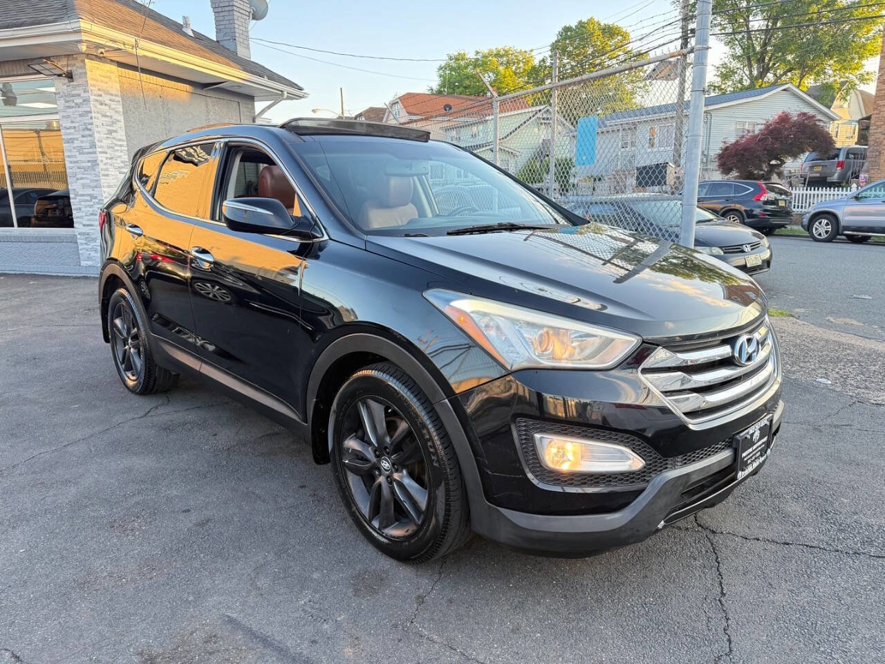 Used 2013 Hyundai Santa Fe Sport 2.0T w/ Technology Pkg AWD/4WD image 8
