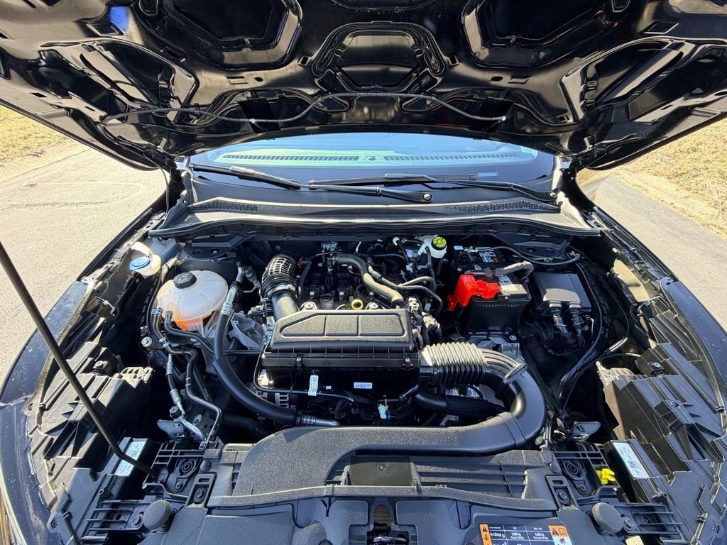 Used 2024 Ford Escape Active w/ Cold Weather Package image 12