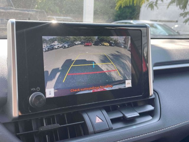 Certified 2025 Toyota RAV4 LE AWD/4WD image 29