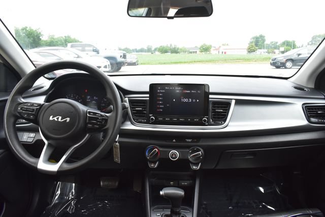 Used 2022 Kia Rio S FWD image 27