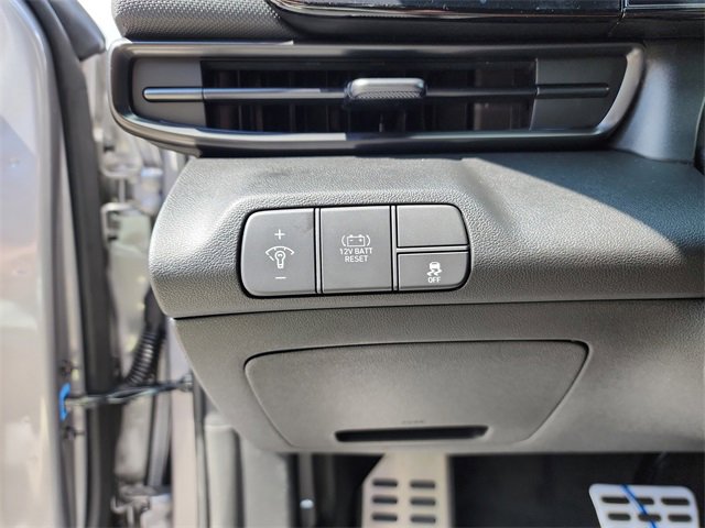 New 2025 Hyundai Elantra SEL image 21