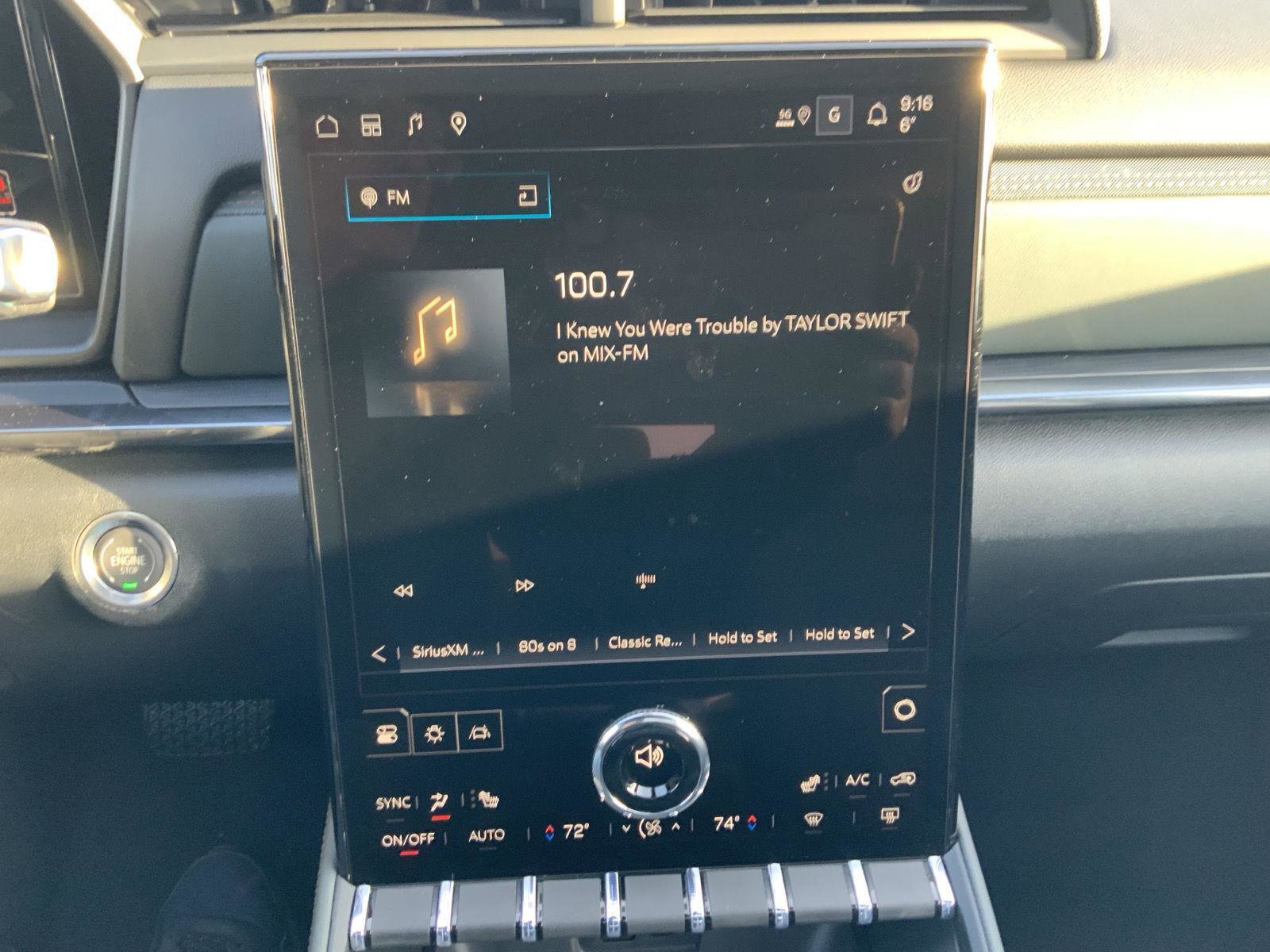 New 2026 GMC Terrain AT4 w/ LPO, Floor Liner Package image 44