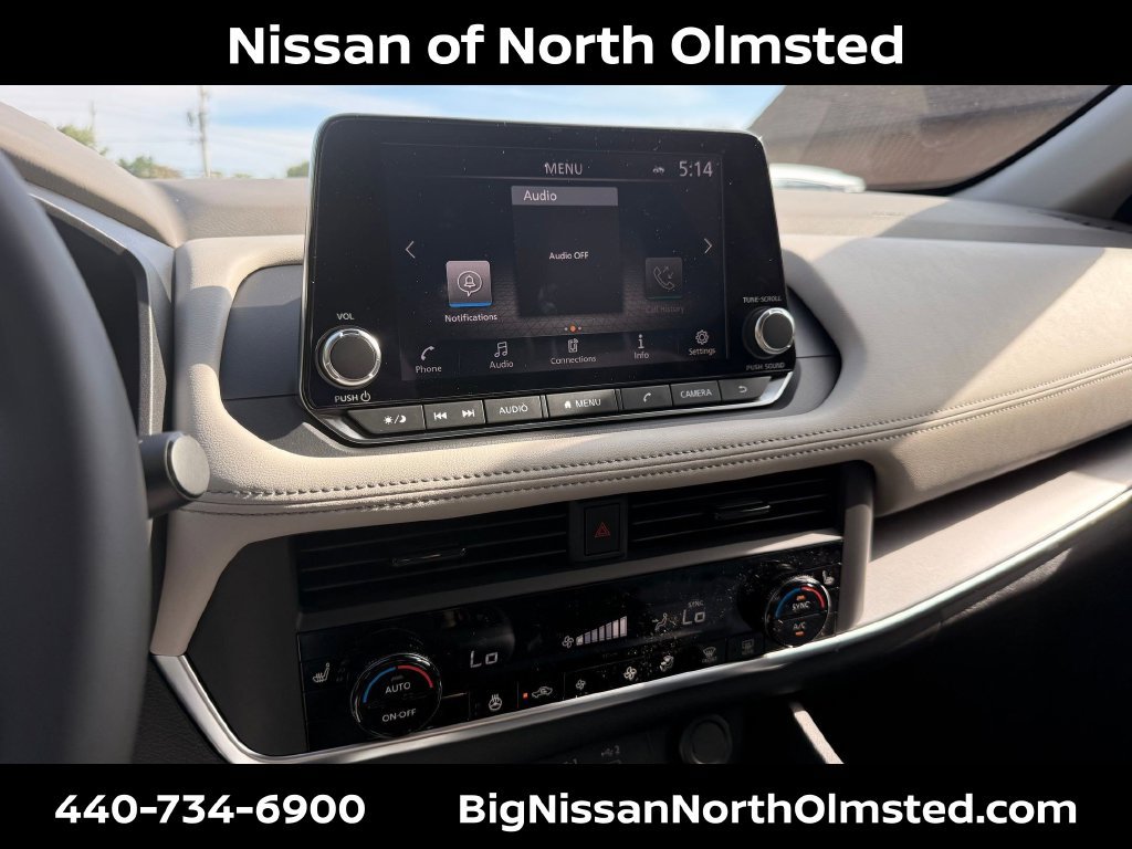 New 2026 Nissan Rogue Dark Armor AWD/4WD image 16