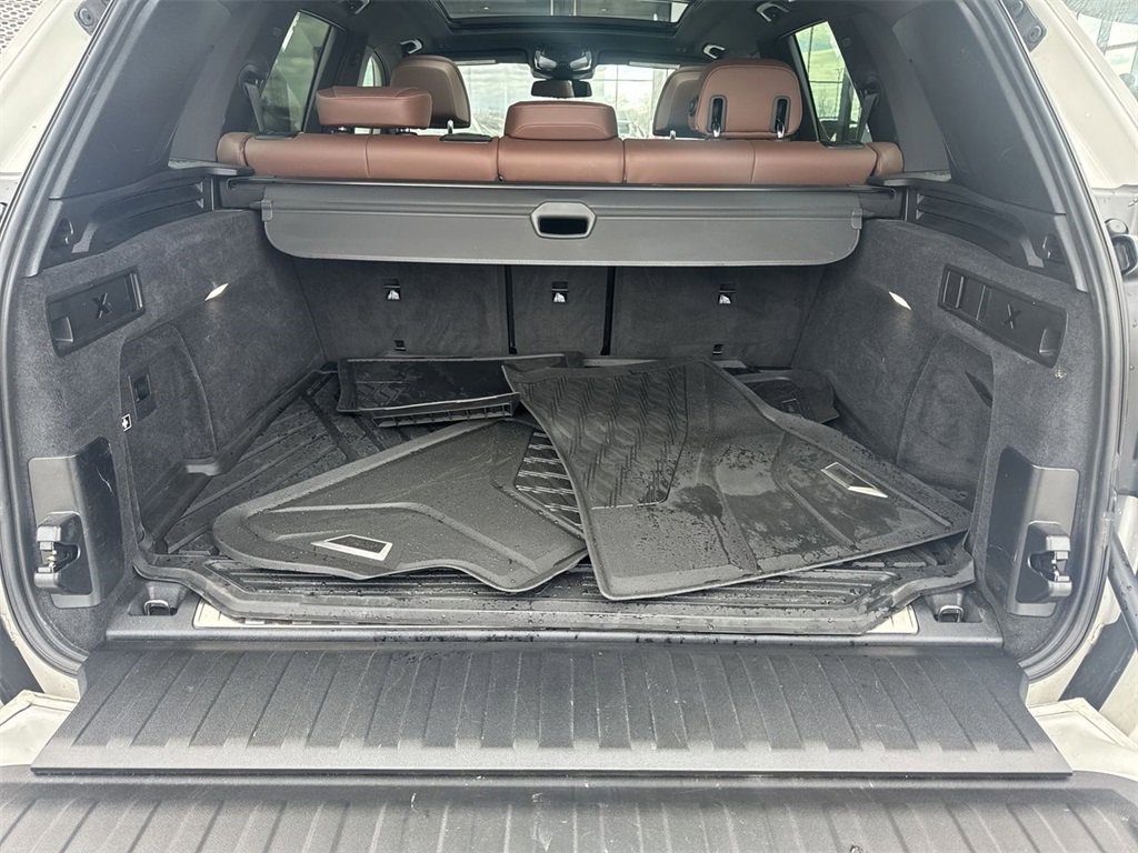 Used 2024 BMW X5 xDrive50e w/ Premium Package image 26