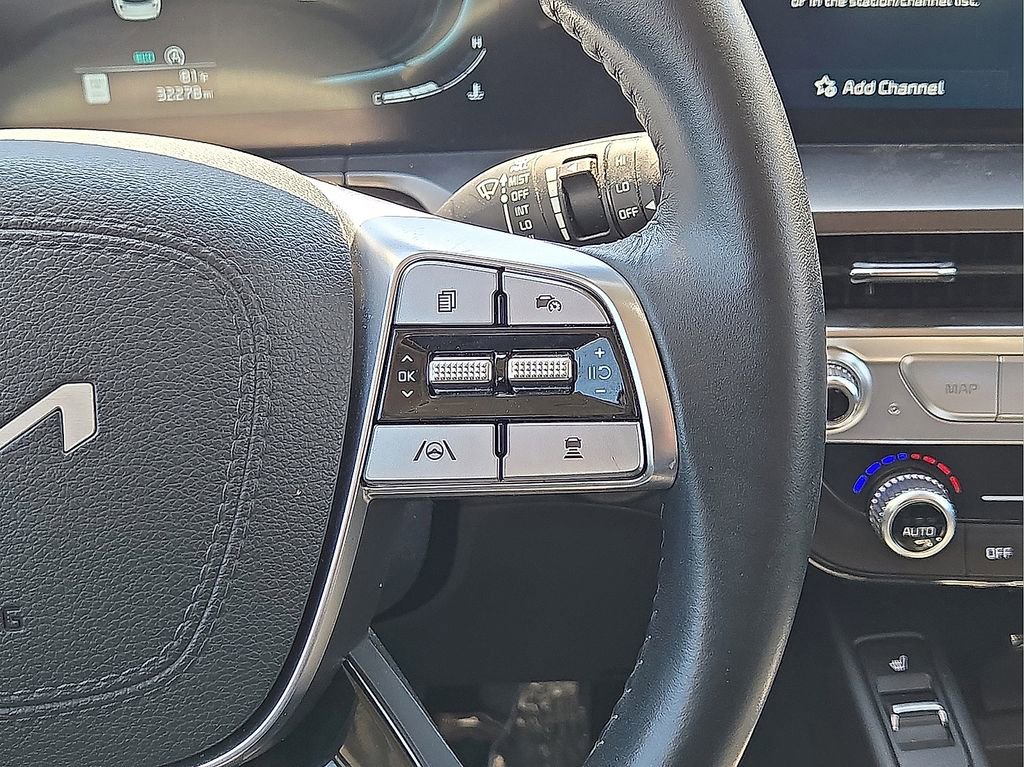 Used 2025 Kia Telluride S FWD image 20