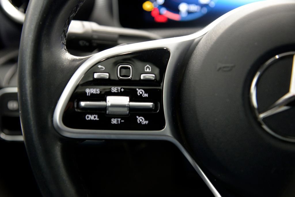 Used 2020 Mercedes-Benz A 220 4MATIC image 23