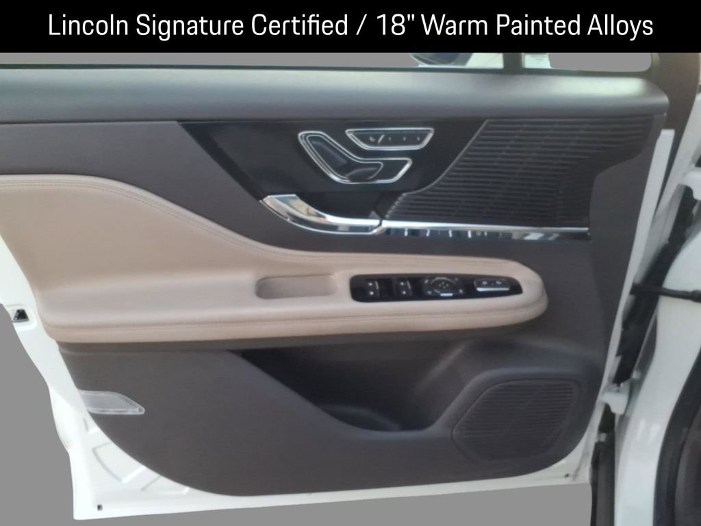 Certified 2022 Lincoln Corsair FWD image 16