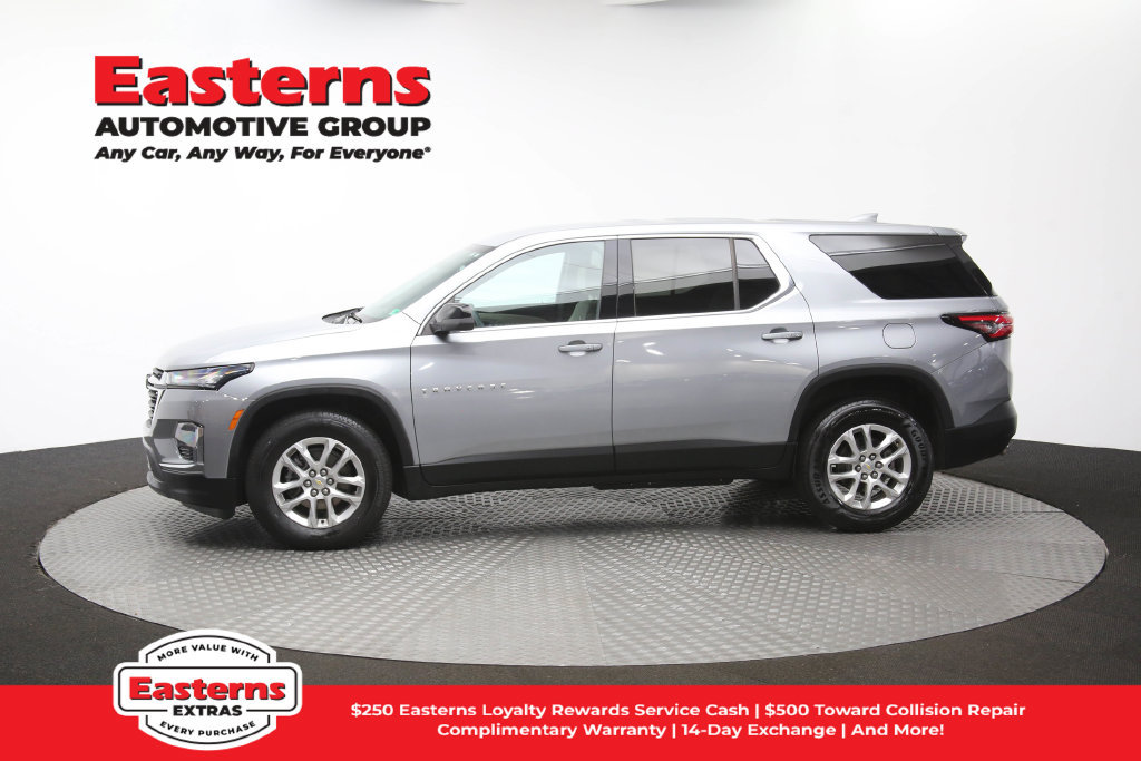 Used 2023 Chevrolet Traverse LS FWD image 59