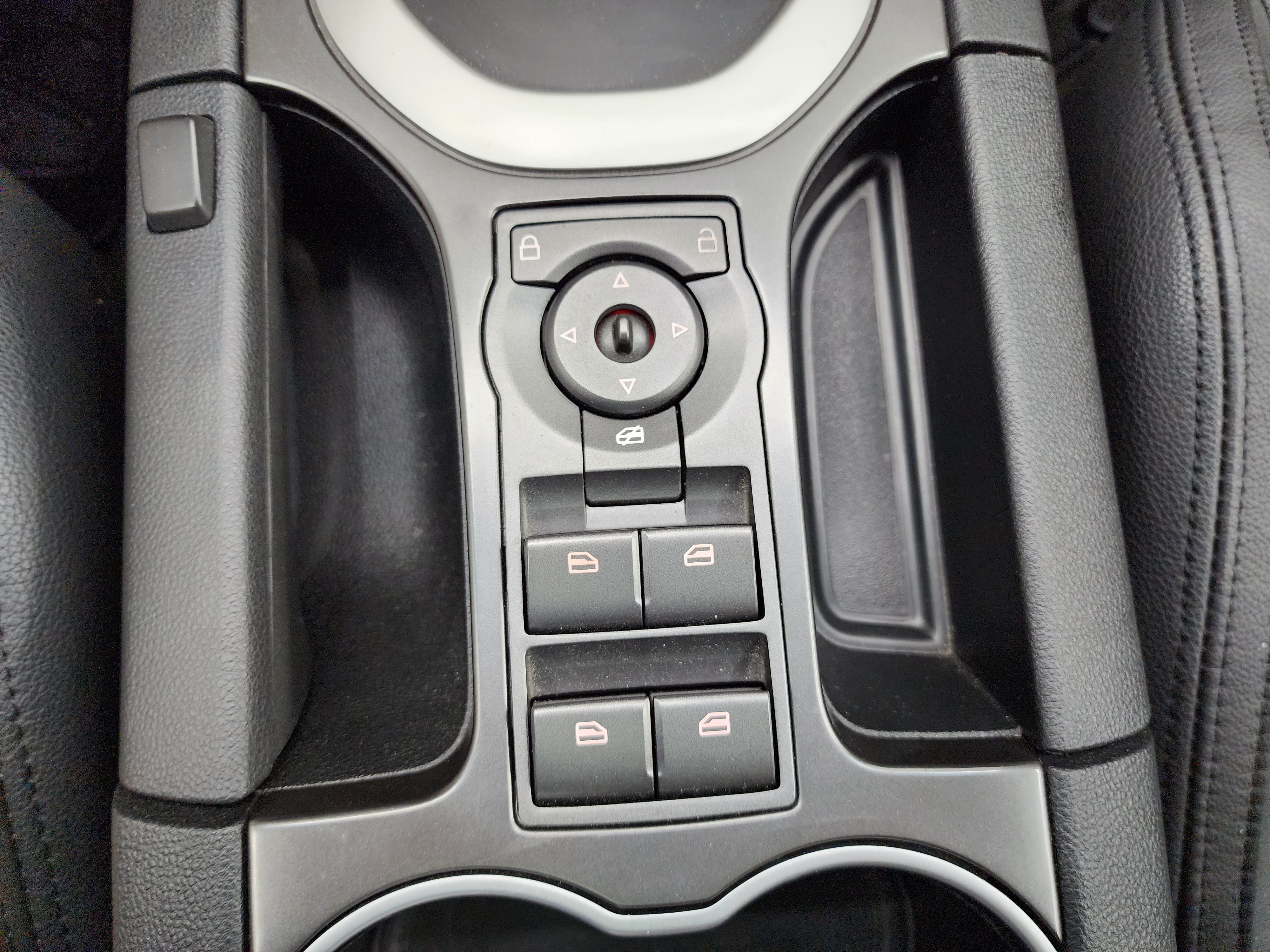 Used 2009 Pontiac G8 GT w/ Premium Package RWD image 16