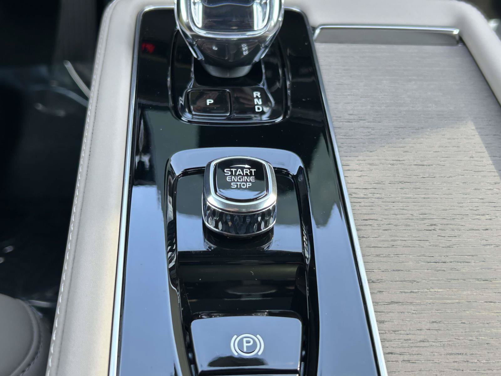 New 2026 Volvo XC90 B6 Plus AWD/4WD image 30