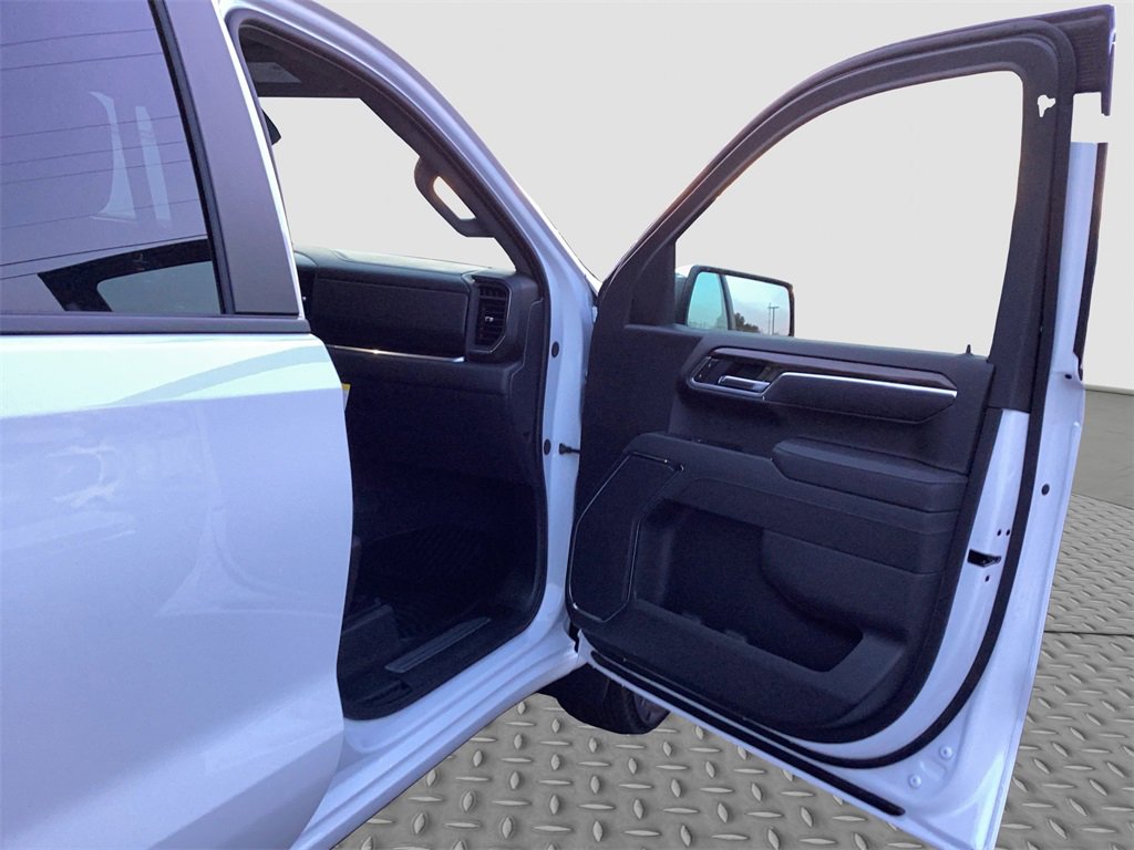 New 2026 Chevrolet Silverado 1500 LT image 17