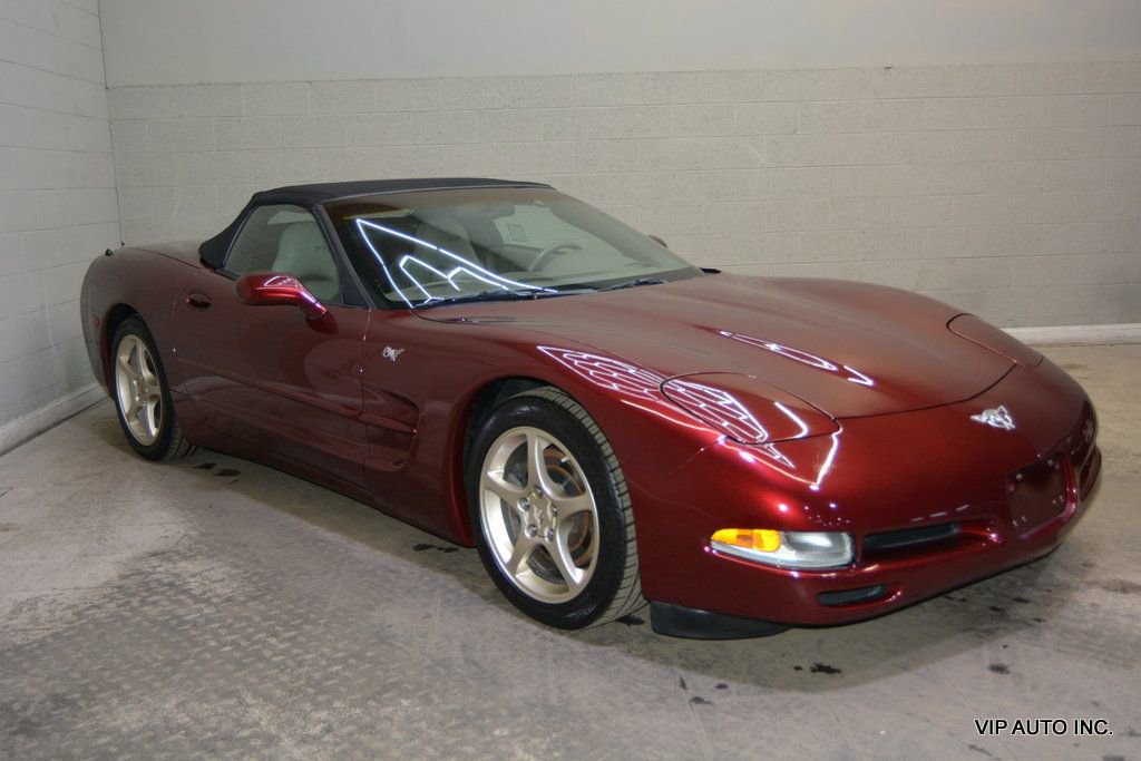 Used 2003 Chevrolet Corvette Convertible w/ Preferred Equipment Group1 RWD image 3