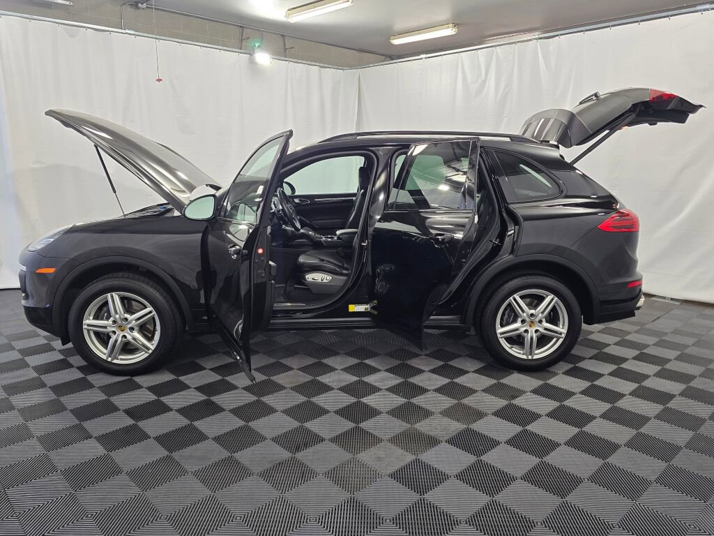 Used 2018 Porsche Cayenne image 13