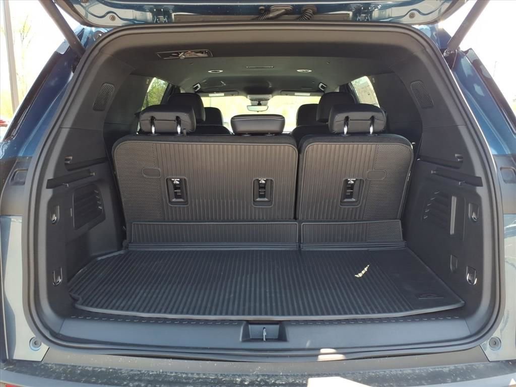 New 2026 Chevrolet Traverse LT FWD image 23