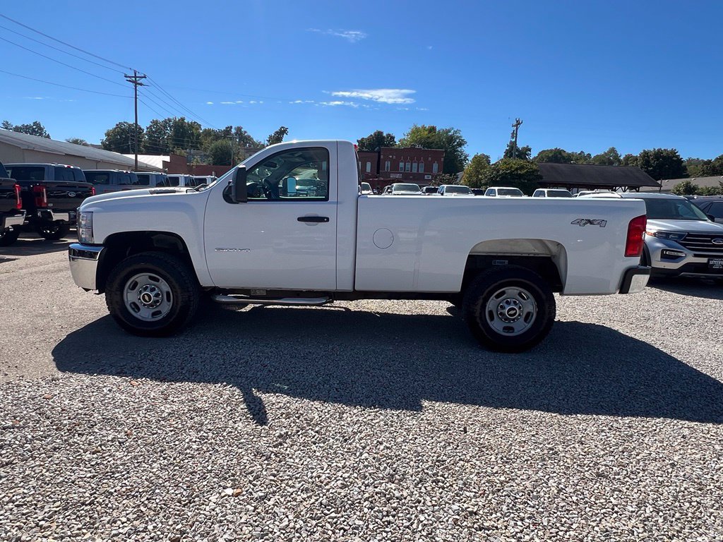 Used 2011 Chevrolet Silverado 2500 W/T AWD/4WD image 5