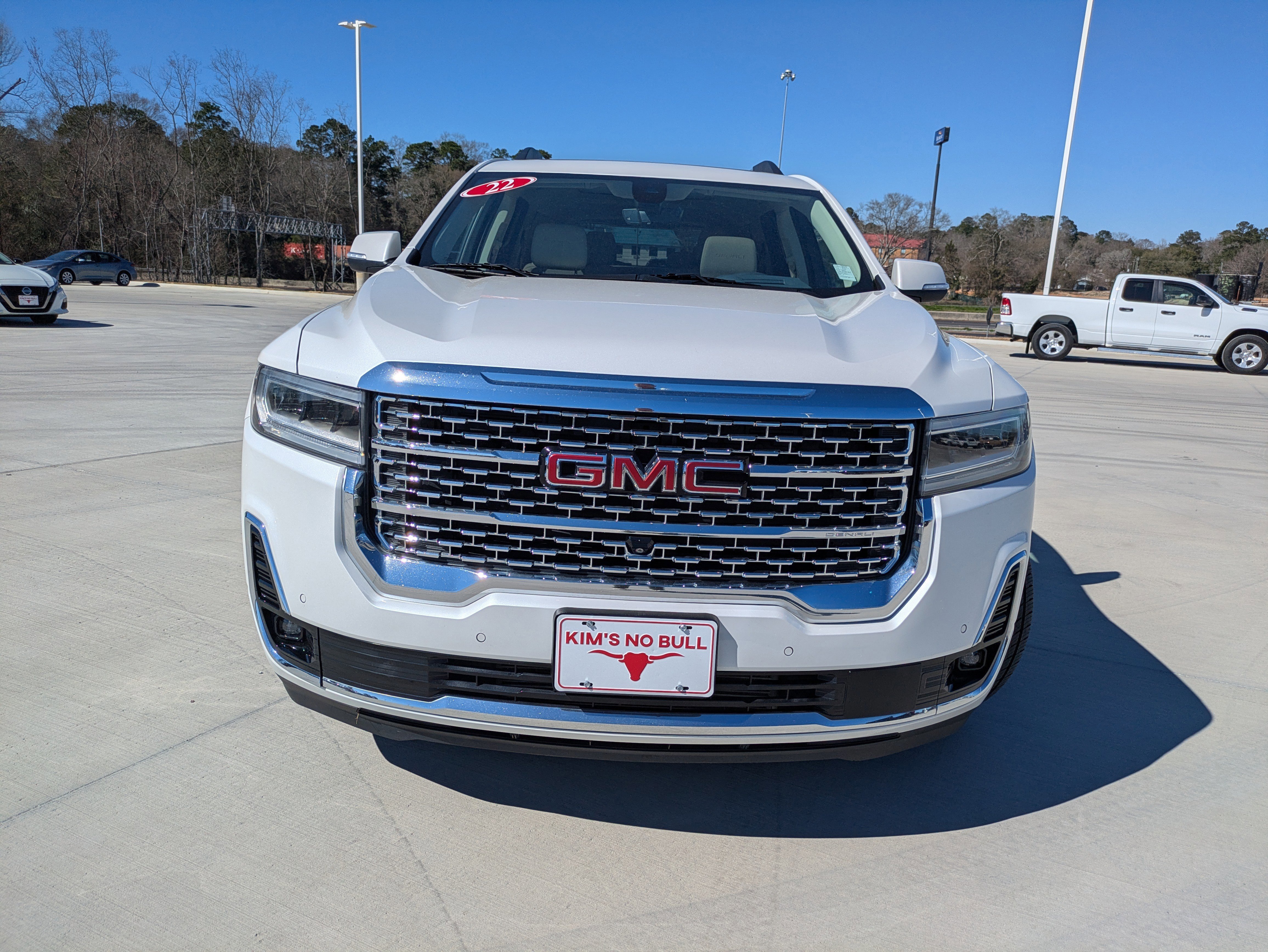 Used 2022 GMC Acadia Denali w/ Denali Ultimate Package image 2