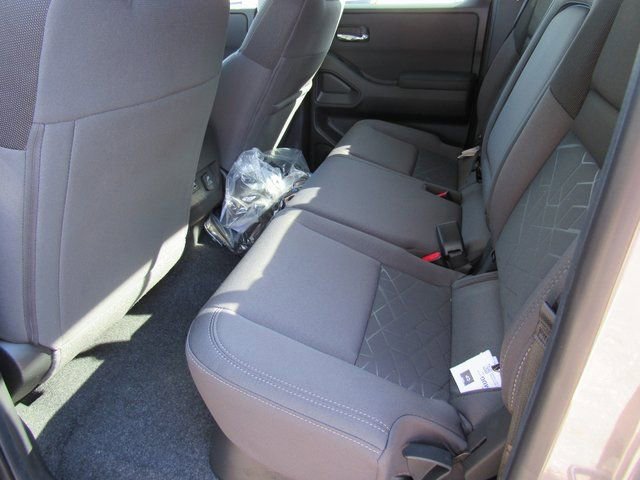 New 2026 Nissan Frontier SV w/ SV Convenience Package image 9