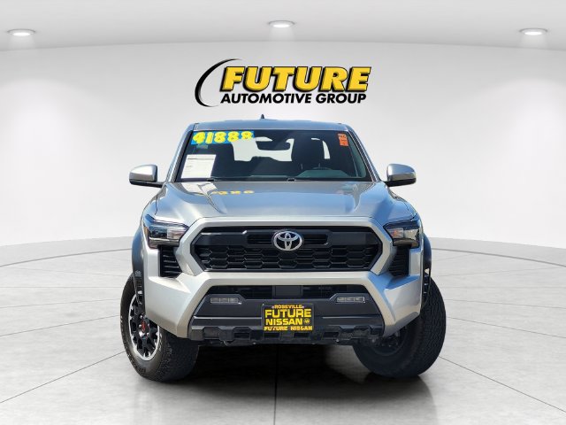 Used 2024 Toyota Tacoma TRD Off-Road AWD/4WD image 2