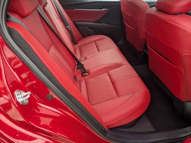 Used 2025 Toyota Camry XSE image 19