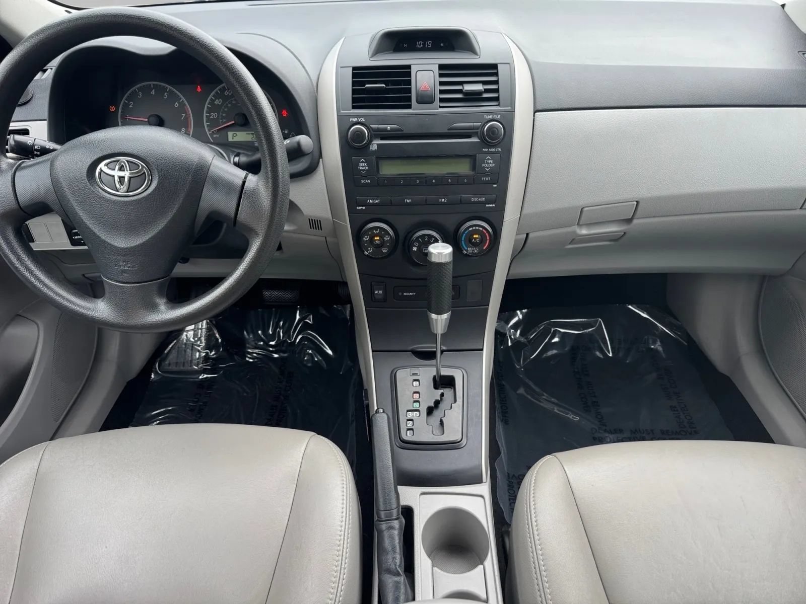 Used 2013 Toyota Corolla L FWD image 12