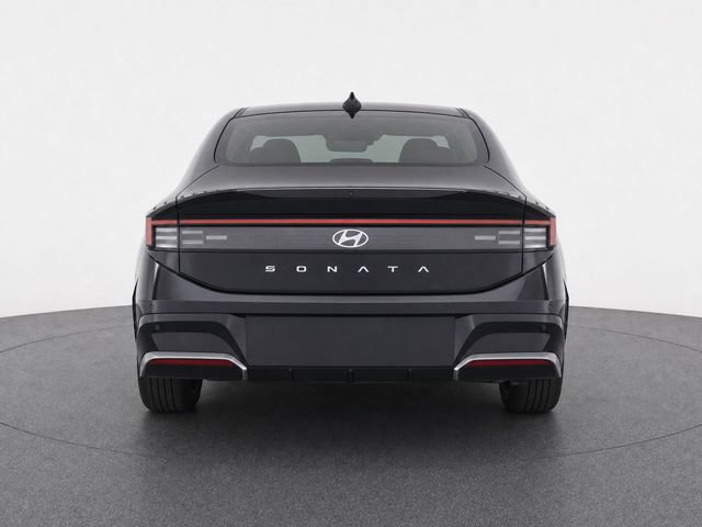 Certified 2025 Hyundai Sonata Limited FWD image 6