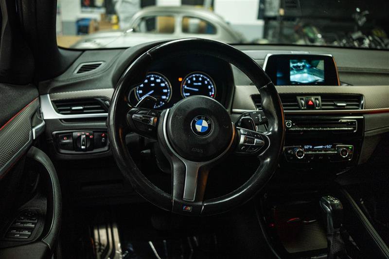 Used 2018 BMW X2 sDrive28i w/ M SportX Package FWD image 16