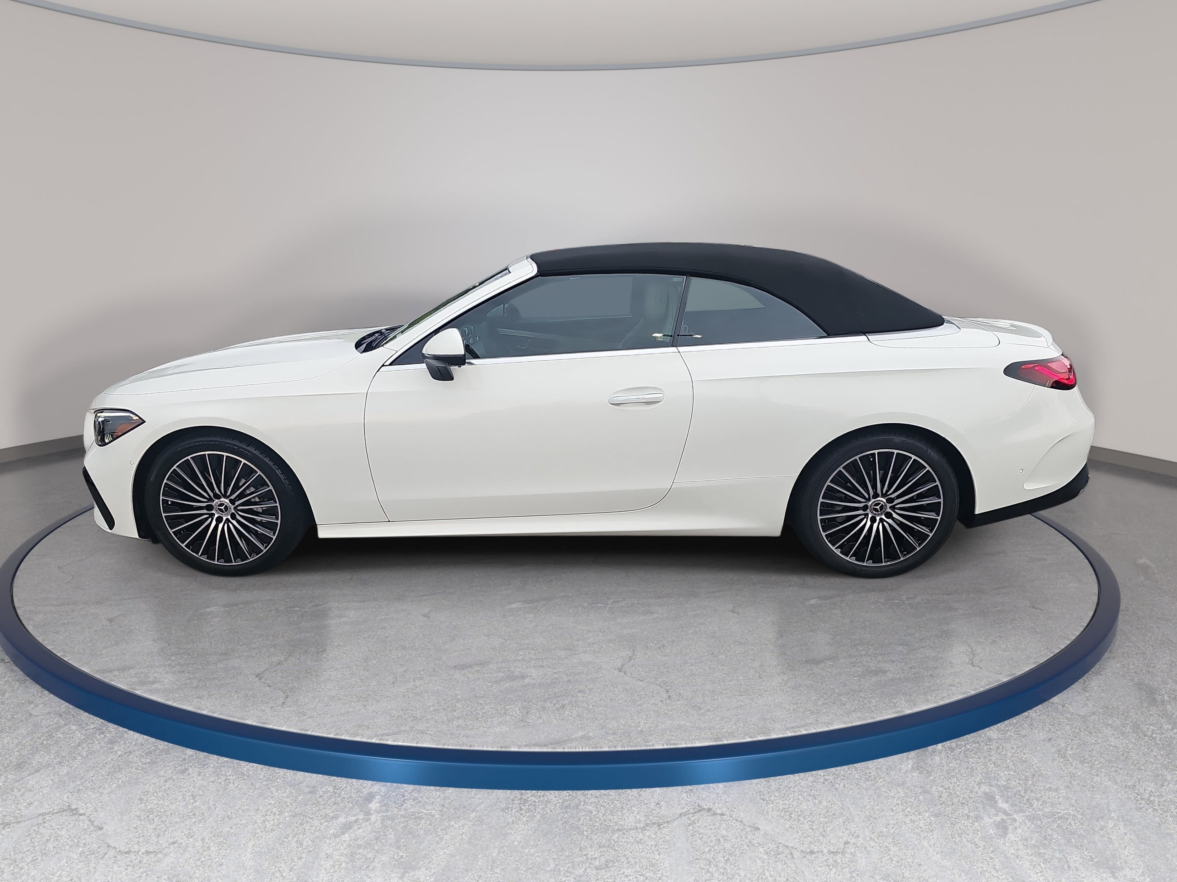 New 2027 Mercedes-Benz CLE 300 4MATIC Cabriolet image 8
