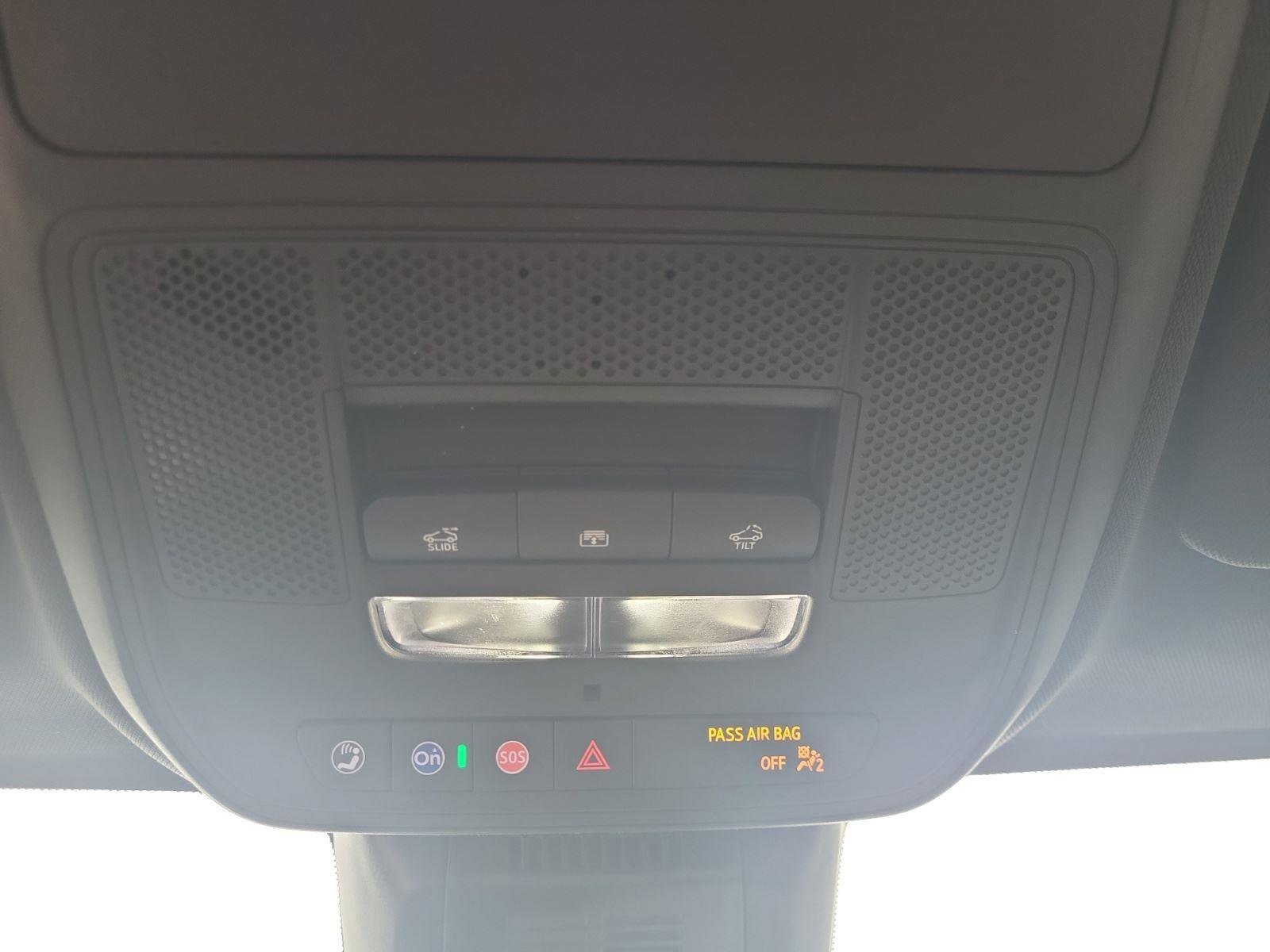 New 2026 Chevrolet Equinox ACTIV w/ Convenience Package III image 17