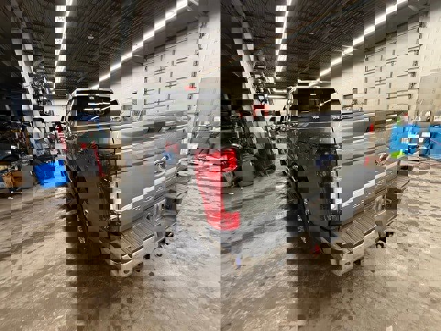 Used 2019 Ford F250 XLT w/ XLT Premium Package image 4