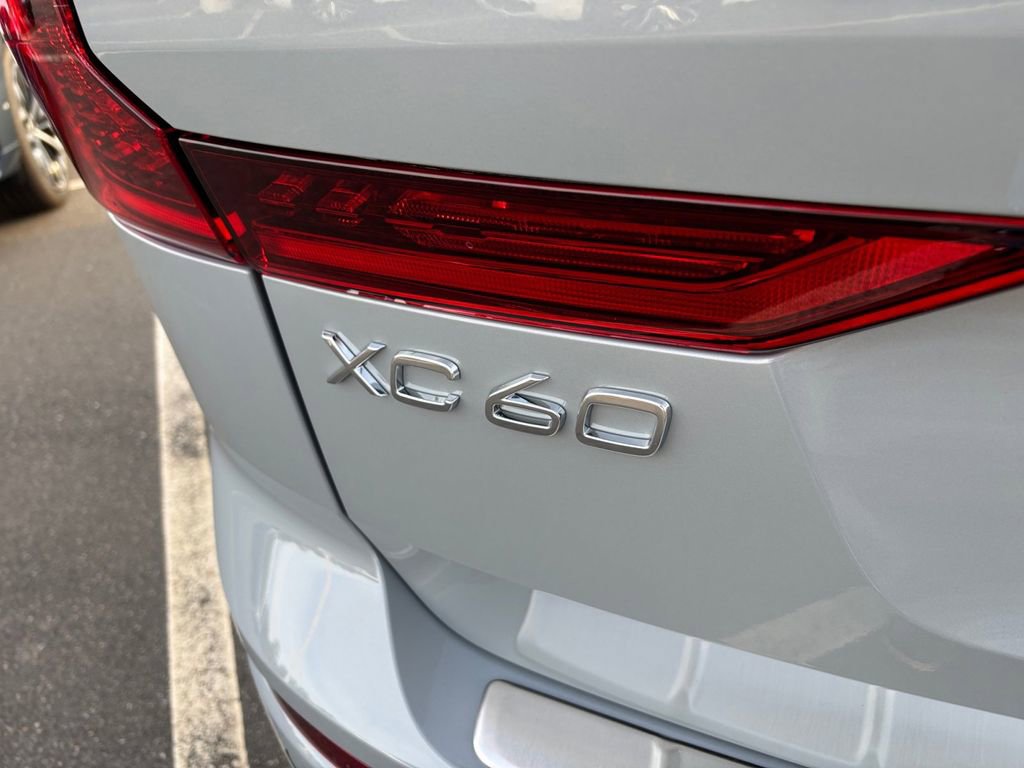 New 2026 Volvo XC60 B5 Plus w/ Protection Package Premier image 5