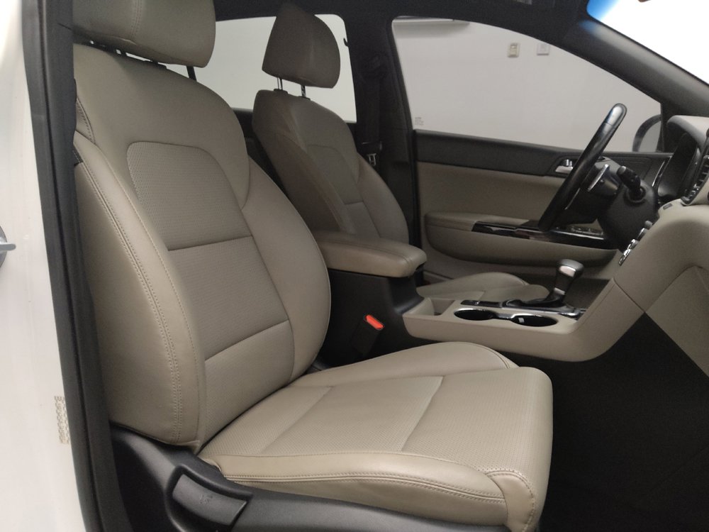 Used 2020 Kia Sportage S w/ Option Group 020 FWD image 21