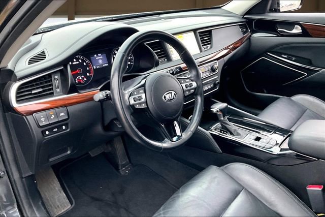 Used 2019 Kia Cadenza Technology image 14