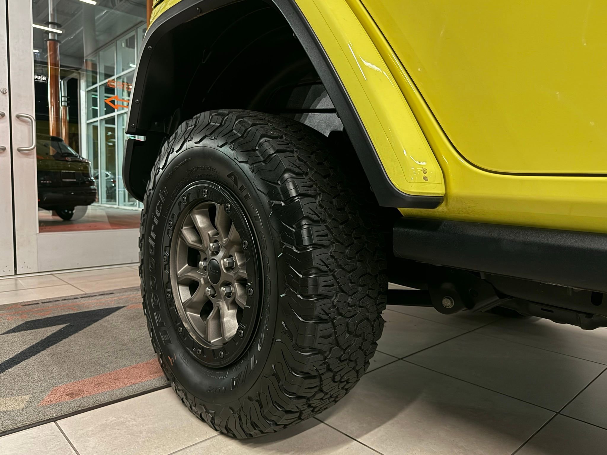 Used 2022 Jeep Wrangler Unlimited Rubicon w/ Trailer Tow Package image 13